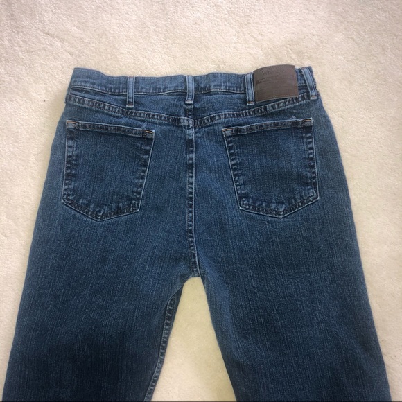 Men’s Regular Fit Wrangler Jeans Sz 35 x 32 - Picture 3 of 7